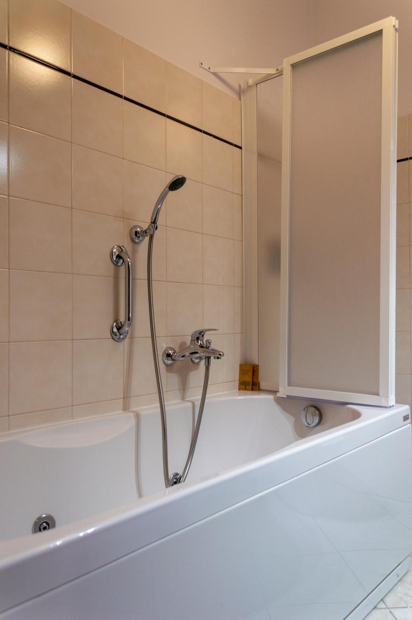 Testaccio Xix-Xxv Bed And Breakfast Ρώμη Εξωτερικό φωτογραφία